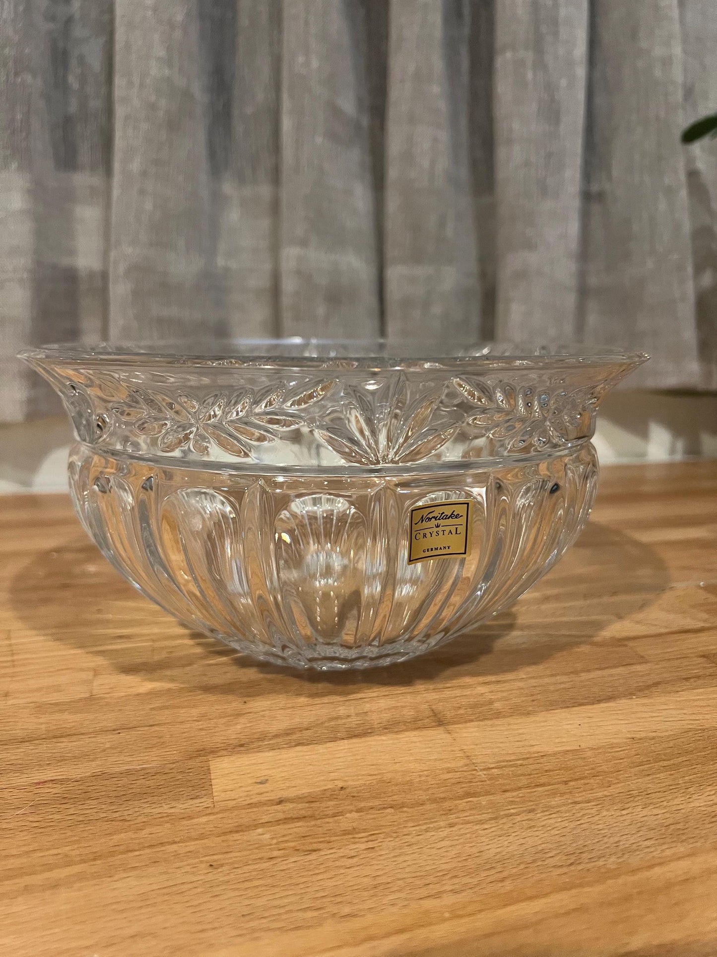 Noritake Crystal Bowl – Made in Germany | Vintage Pressed Cut Glass Centerpiece, Leaf & Ribbed Pattern