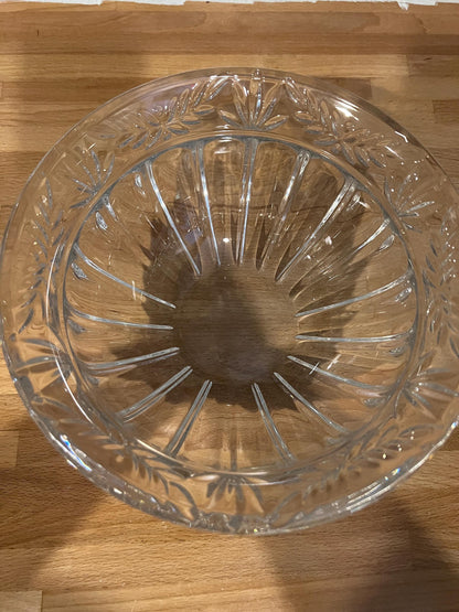 Noritake Crystal Bowl – Made in Germany | Vintage Pressed Cut Glass Centerpiece, Leaf & Ribbed Pattern