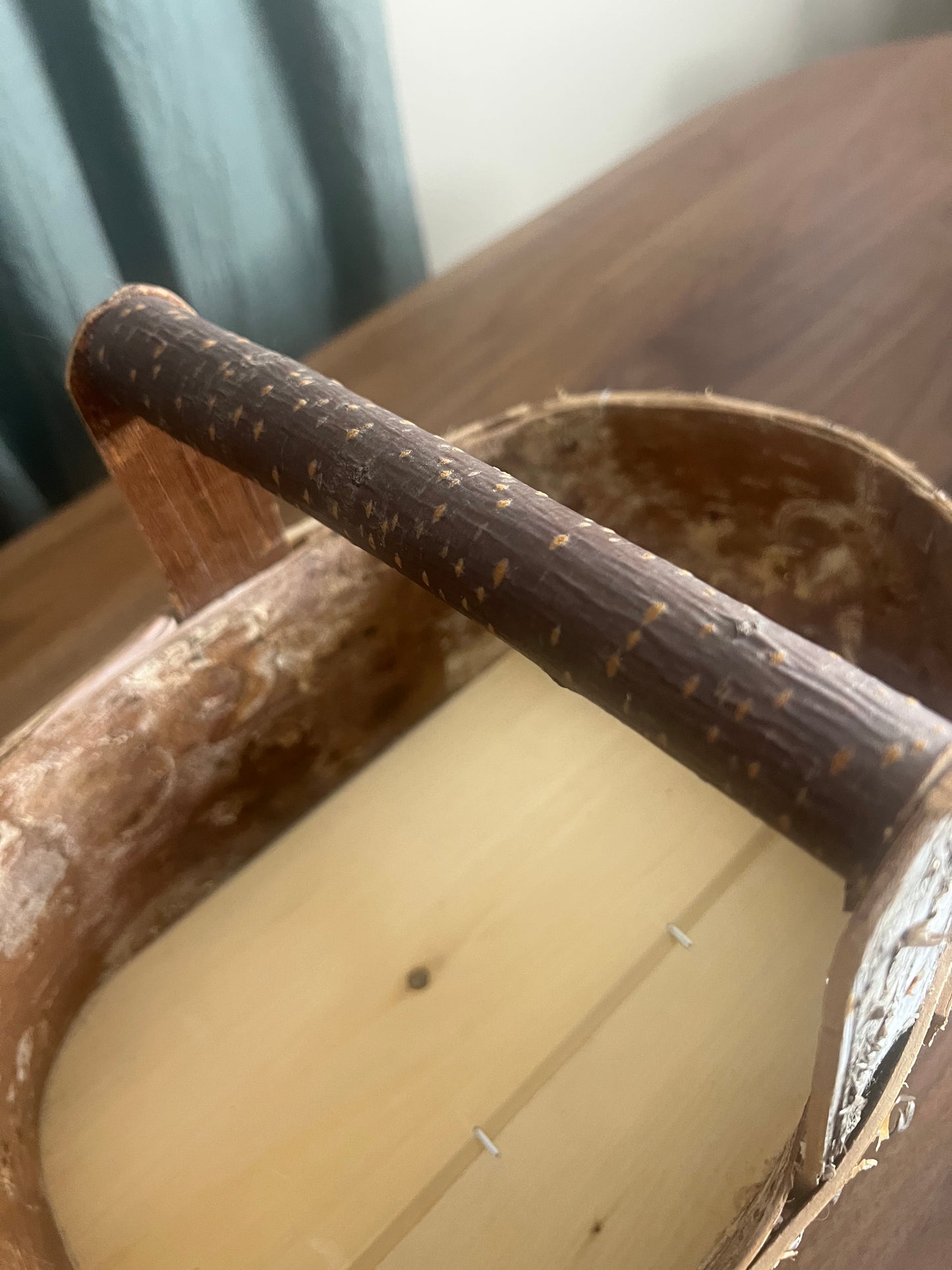 Vintage Rustic Oval Wooden Caddy