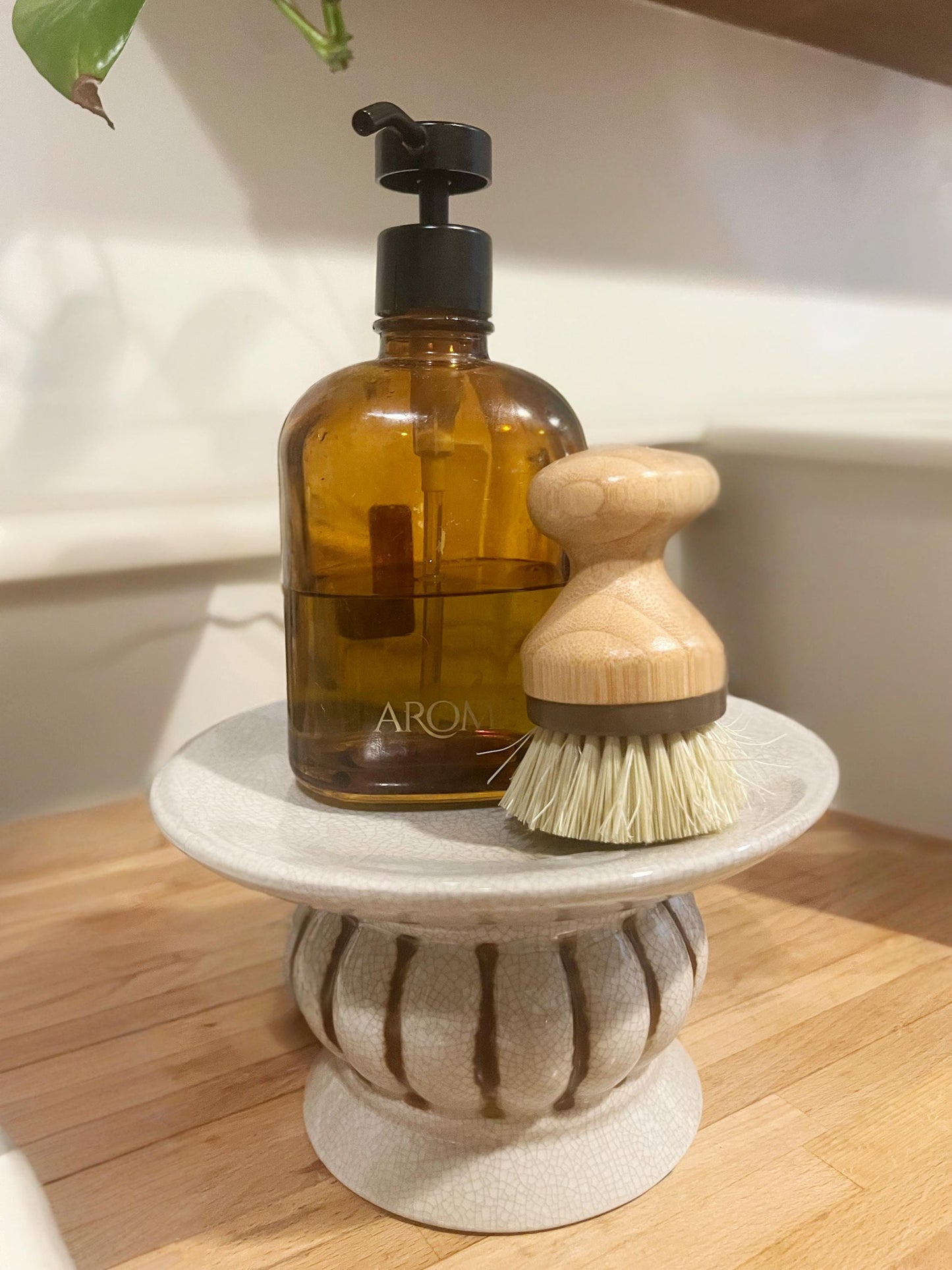 Vintage Crackle Glaze Ceramic Pedestal Riser