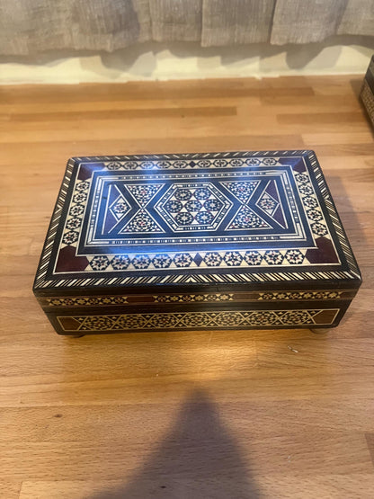 Vintage Syrian Marquetry-Mosaic Inlaid Wooden music Box.