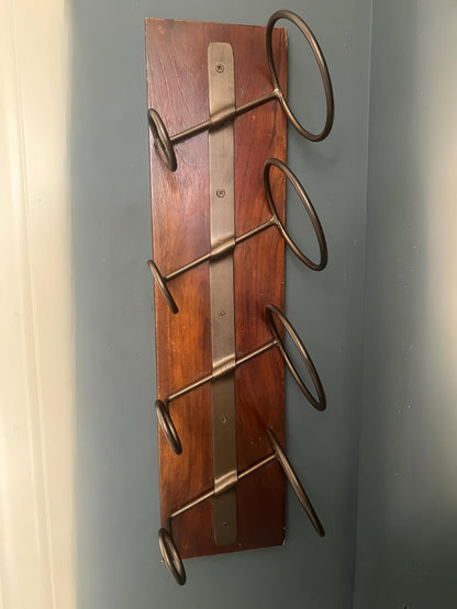 Rustic Wall-Mounted Wine Rack – Wood & Metal 4-Bottle Holder – Farmhouse Kitchen Bar Decor