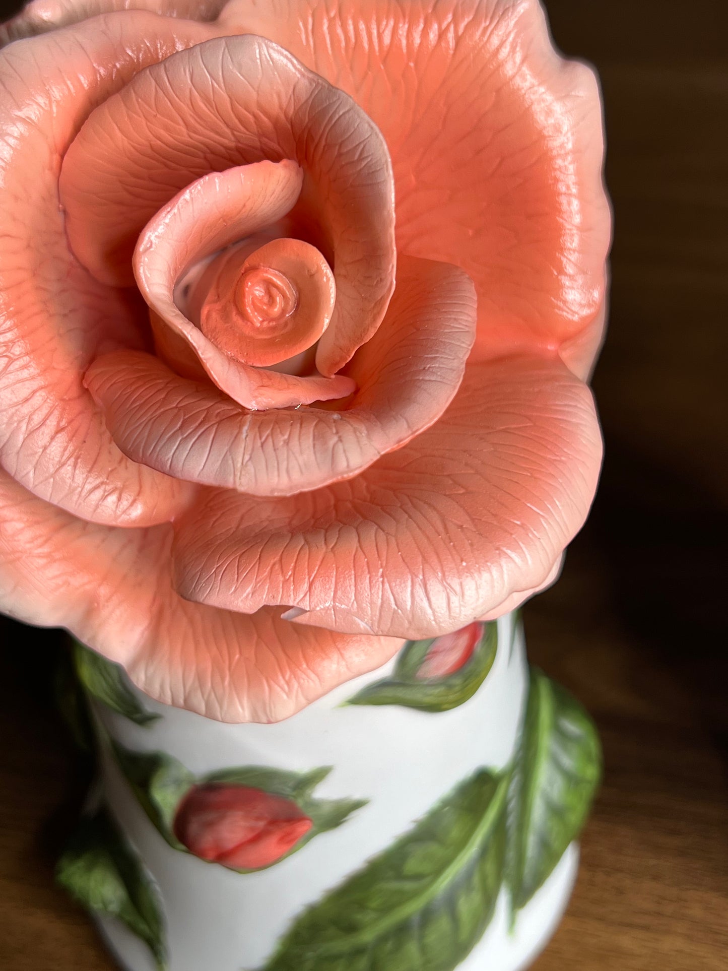 Pair of Porcelain Rose Flower Bells – “Prima Ballerina” & “Dearest” by Leslie Greenwood (1986)