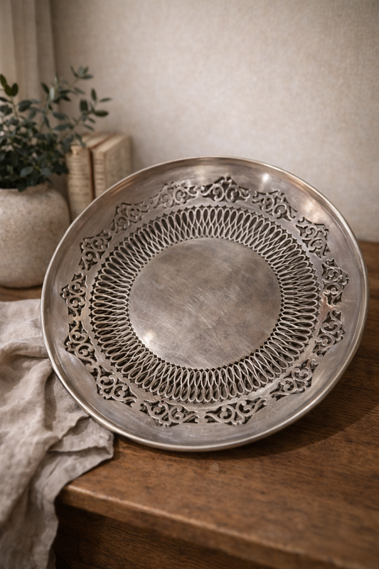 Viners of Sheffield Silverplate Pierced Tray
