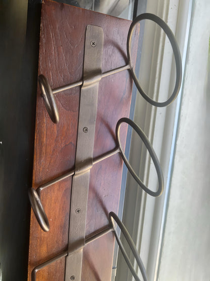 Rustic Wall-Mounted Wine Rack – Wood & Metal 4-Bottle Holder – Farmhouse Kitchen Bar Decor