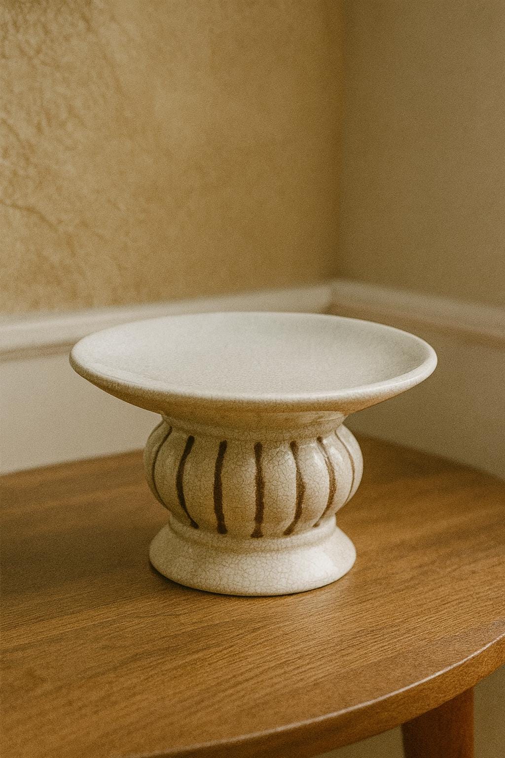 Vintage Crackle Glaze Ceramic Pedestal Riser