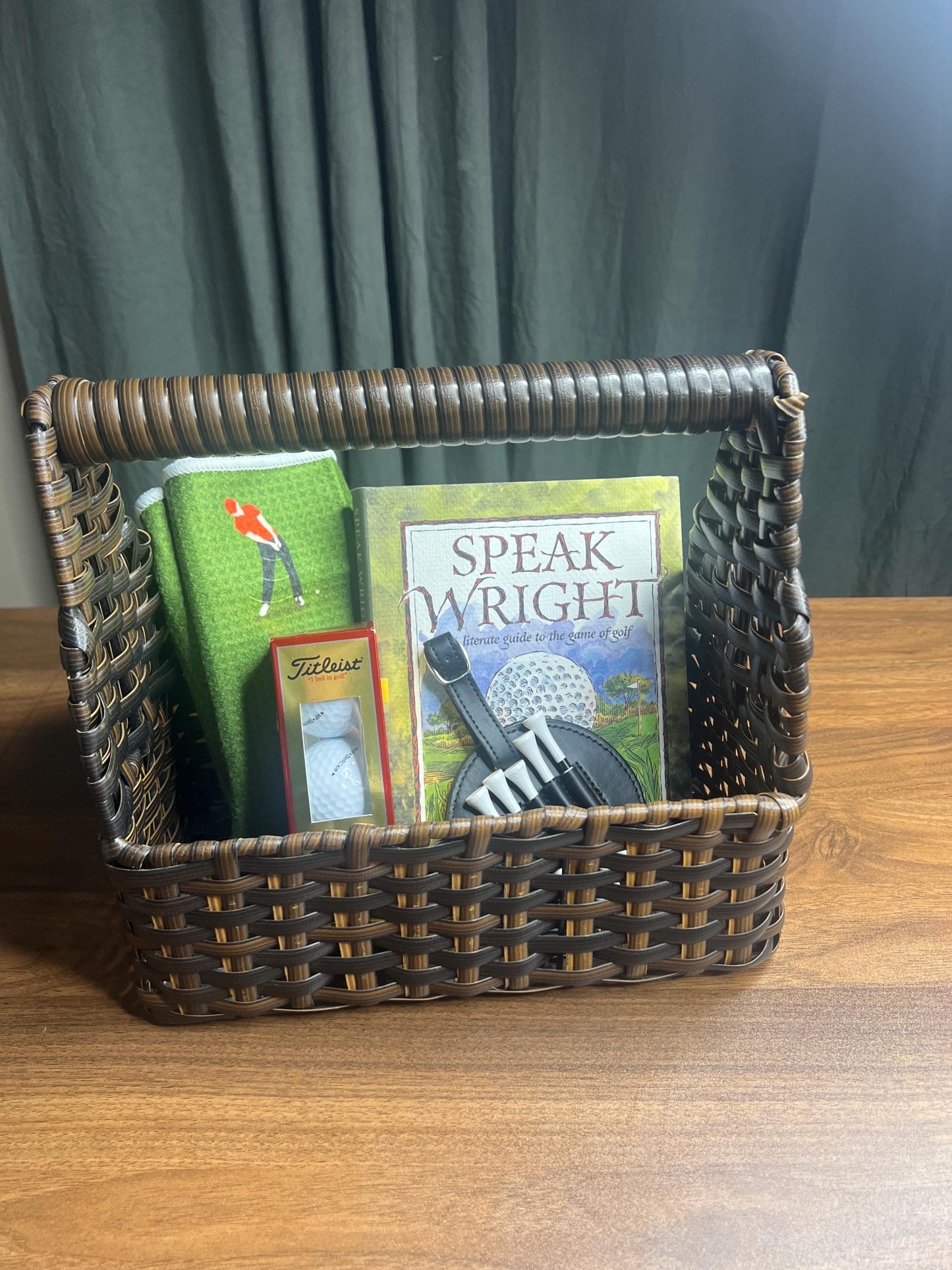 Curated Golfer Gift Set – Golf Book, Towel, Tees, Holder & Ball | Men’s Golf Gift Basket